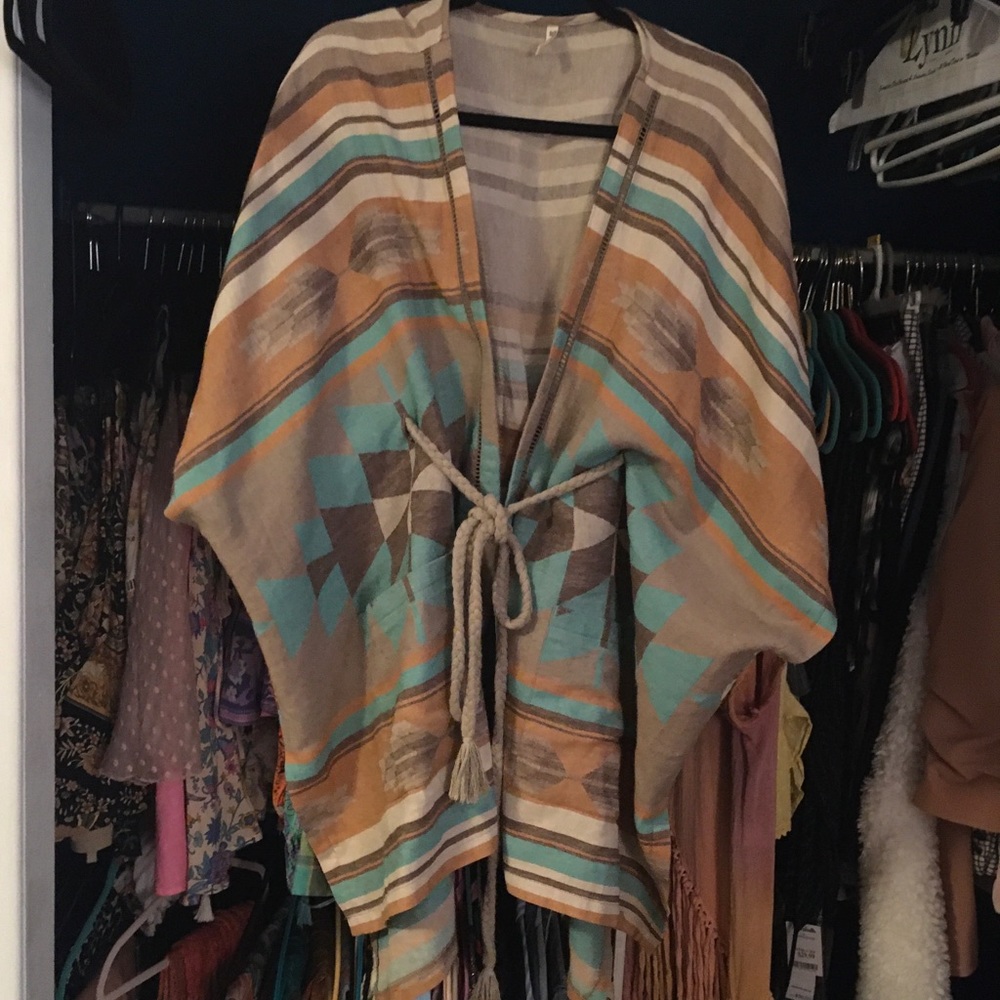 Spell Designs Peyore shrug OS